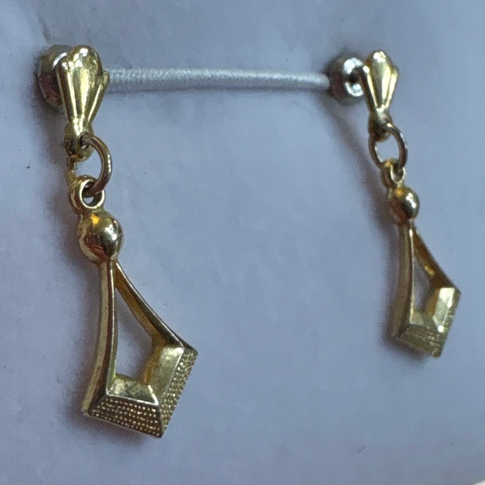1960s Gold Tone Geometric Open Diamond Drop Dangle Earrings Textured Finish - Picture 9 of 12